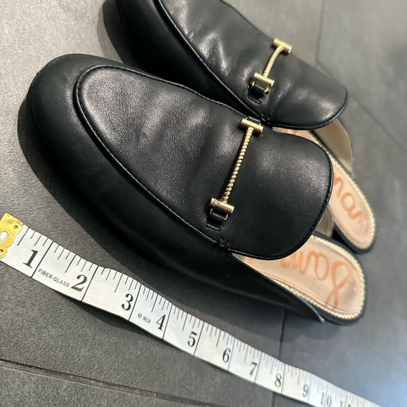 Men's Black Leather Loafers with Gold Accent - Picture 3 of 12